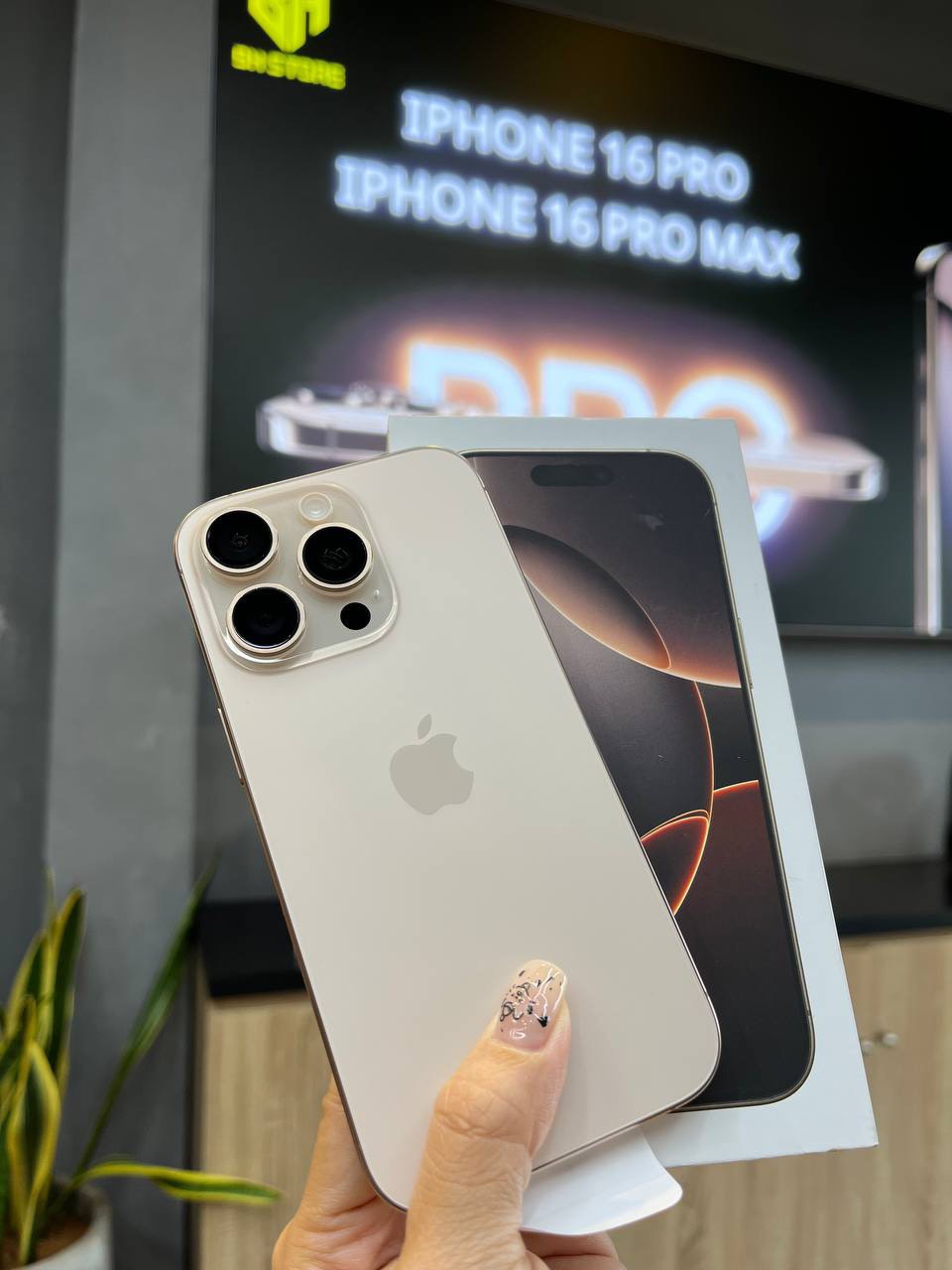 Trộm día nay được khách thương ????